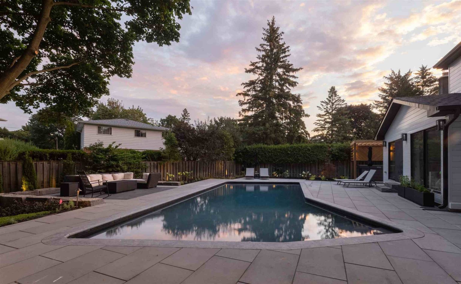 About Us Interlocking Toronto ☑️ Interlocking Services in the GTA