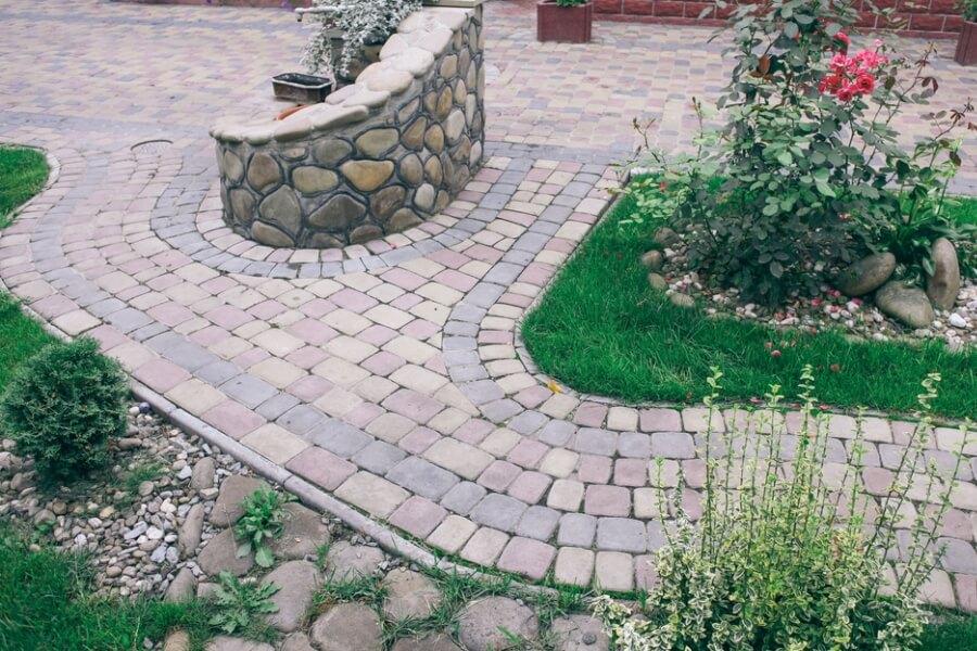 Interlocking pavers